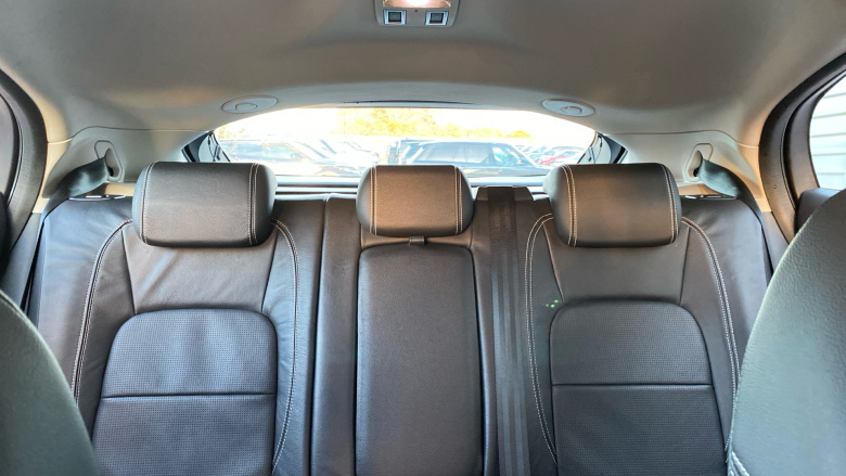 Jaguar I-Pace 294kW EV400 SE 90kWh 5dr Auto Electric Estate